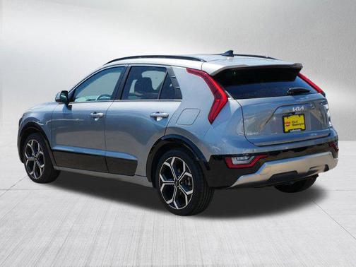 Steel Gray 2023 Kia Niro Touring