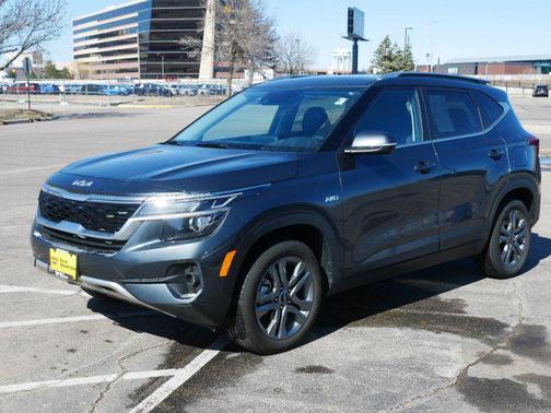 2023 Kia Seltos S