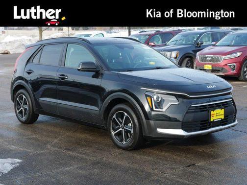 2024 Kia Niro EX