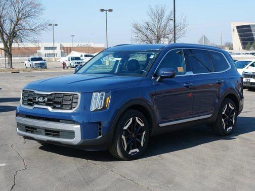2023 Kia Telluride S