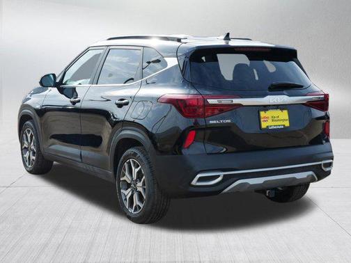 2023 Kia Seltos EX
