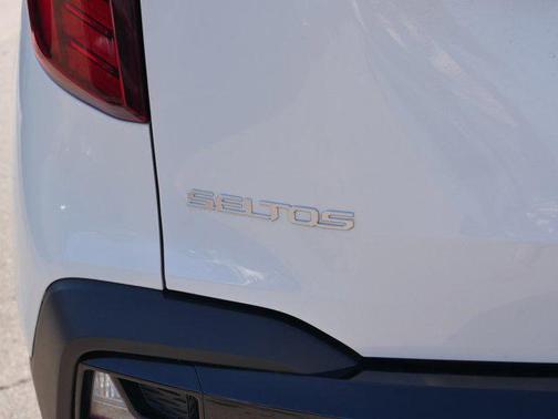 2024 Kia Seltos X-Line
