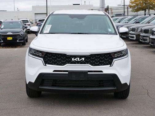 2023 Kia Sorento LX