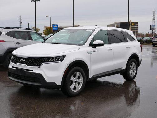 2023 Kia Sorento LX