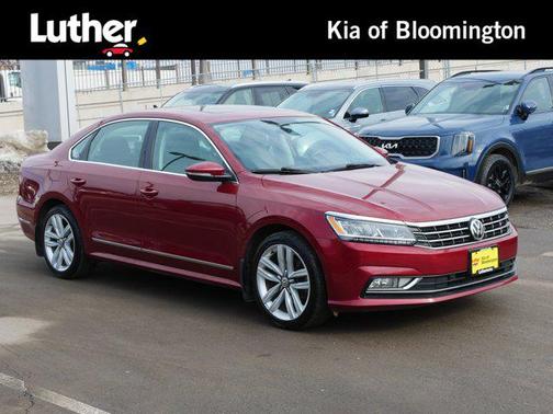 2017 Volkswagen Passat 1.8T SE w/Technology