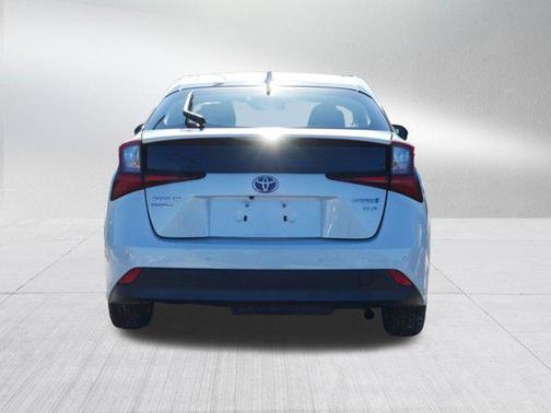 2021 Toyota Prius XLE