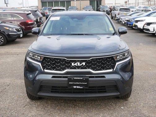 2022 Kia Sorento LX