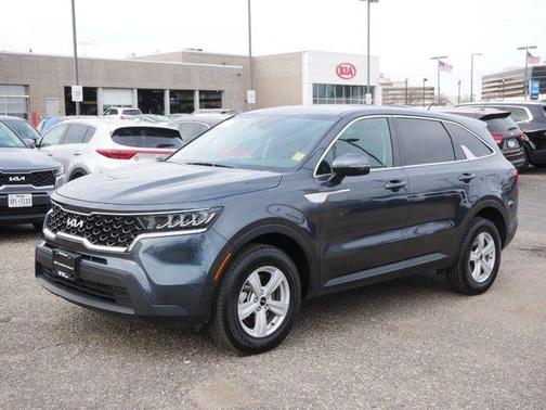 2022 Kia Sorento LX