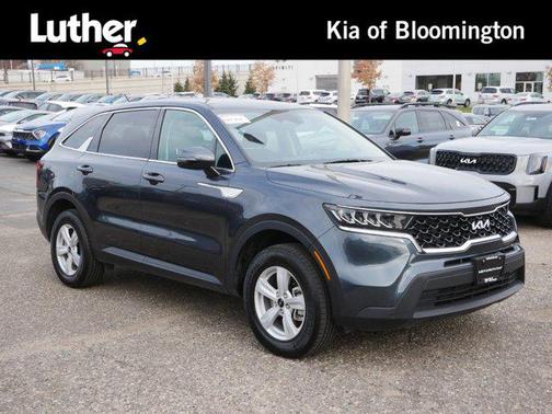 2022 Kia Sorento LX