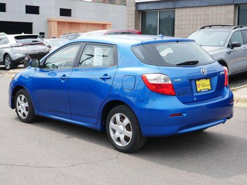 2009 Toyota Matrix Base