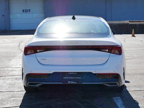 2022 Kia K5 EX