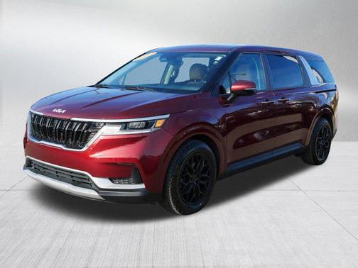 2024 Kia Carnival LX