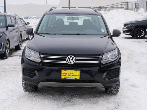 2017 Volkswagen Tiguan Limited 2.0T
