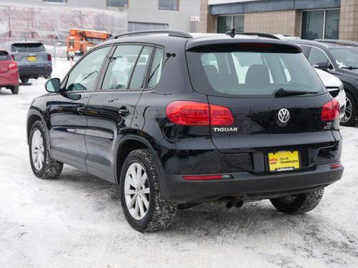 2017 Volkswagen Tiguan Limited 2.0T