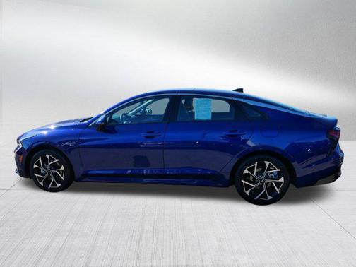 2025 Kia K5 EX