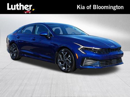 2025 Kia K5 EX