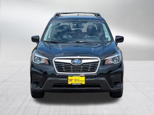 Crystal Black Silica 2019 Subaru Forester Premium