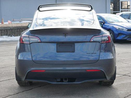 2021 Tesla Model Y Long Range Dual Motor All-Wheel Drive