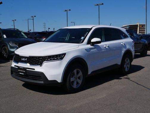2023 Kia Sorento LX