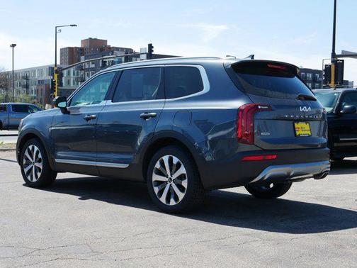 2022 Kia Telluride S