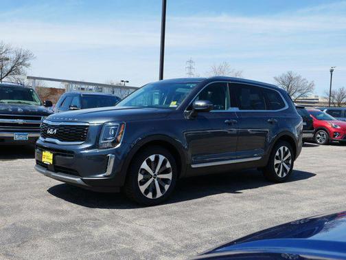 2022 Kia Telluride S