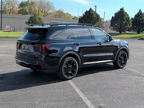 Ebony Black 2026 Kia Sorento SX