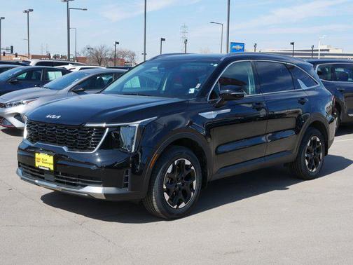 Ebony Black 2024 Kia Sorento S