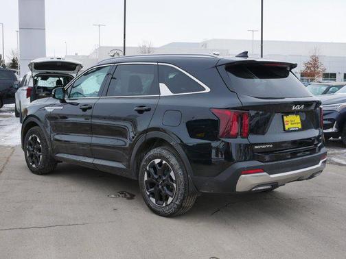 2024 Kia Sorento S