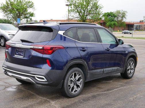 2023 Kia Seltos EX