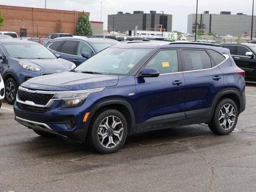 2023 Kia Seltos EX