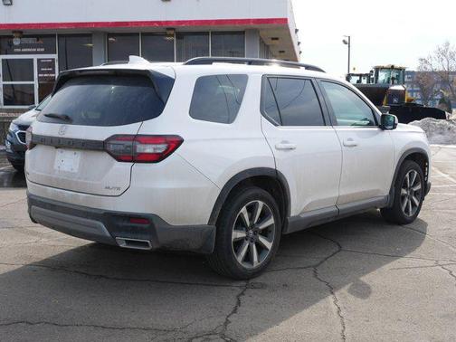 2024 Honda Pilot Elite