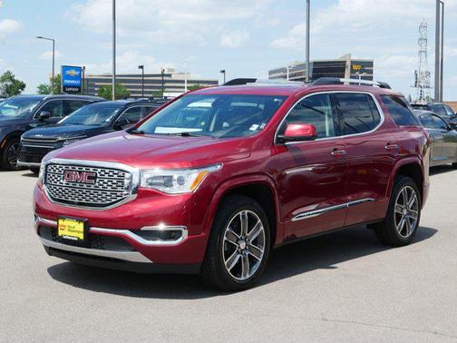 2019 GMC Acadia Denali