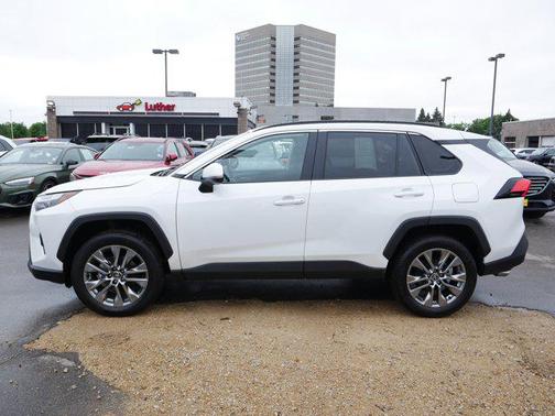 2024 Toyota RAV4 XLE Premium