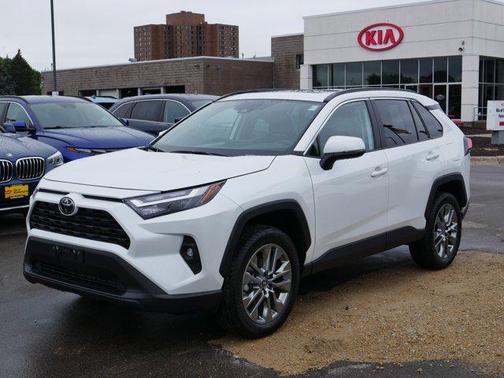 2024 Toyota RAV4 XLE Premium