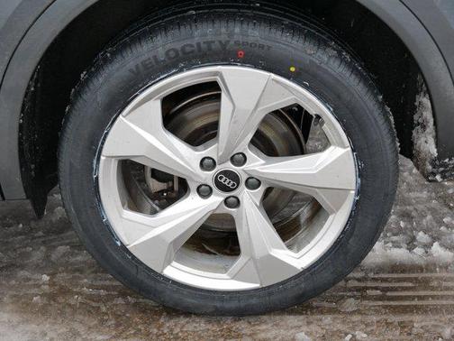 2021 Audi Q5 45 Premium Plus