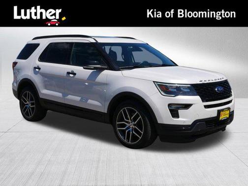 White Platinum Metallic Tri-Coat 2018 Ford Explorer Sport