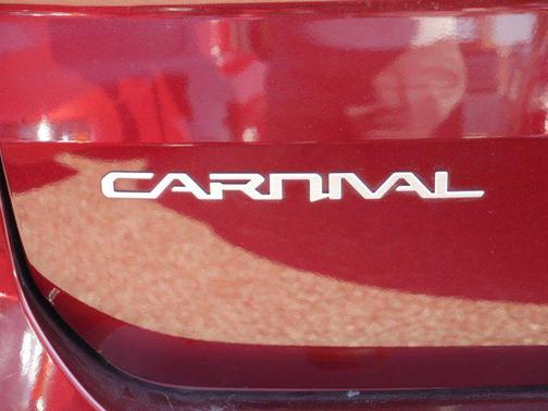 2023 Kia Carnival SX Prestige