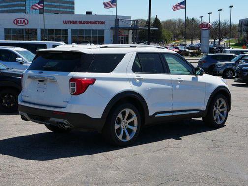 2020 Ford Explorer Platinum