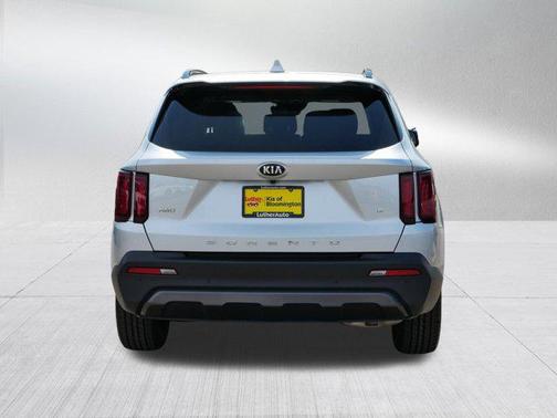 2021 Kia Sorento S