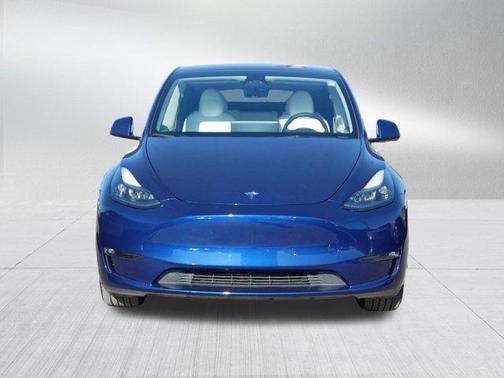 2023 Tesla Model Y AWD *Ltd Avail*