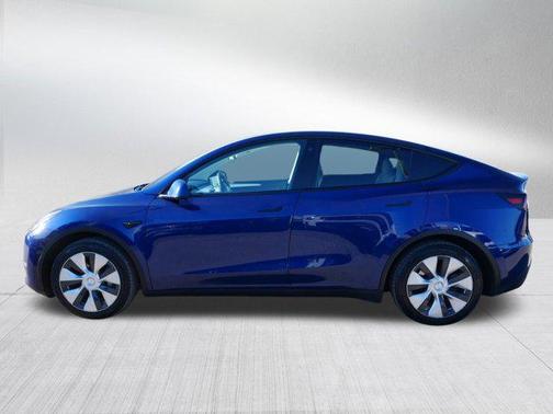 2023 Tesla Model Y AWD *Ltd Avail*