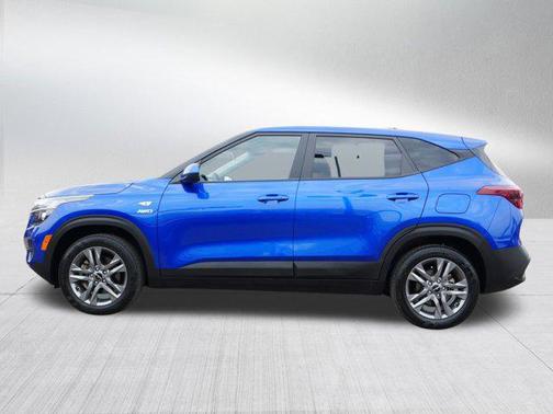 2023 Kia Seltos LX