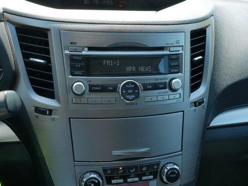 Steel Silver Metallic 2011 Subaru Outback 2.5 i Premium