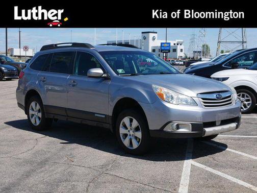 Steel Silver Metallic 2011 Subaru Outback 2.5 i Premium