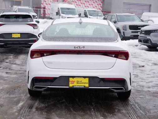 2023 Kia K5 LXS