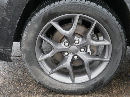 2019 Jeep Grand Cherokee Limited X