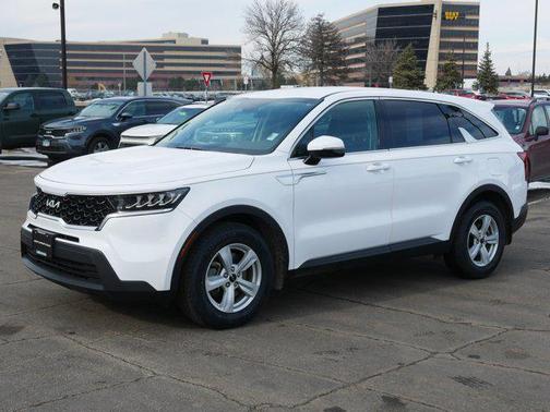 2023 Kia Sorento LX