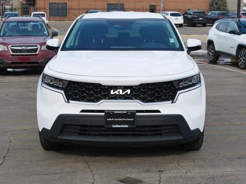 2023 Kia Sorento LX