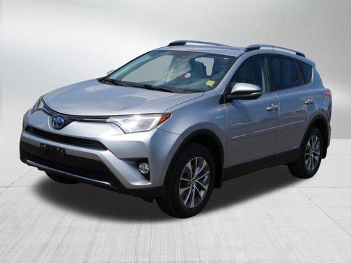 2018 Toyota RAV4 Hybrid XLE