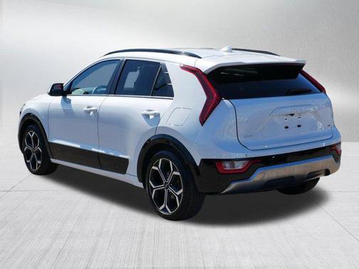 2023 Kia Niro Touring